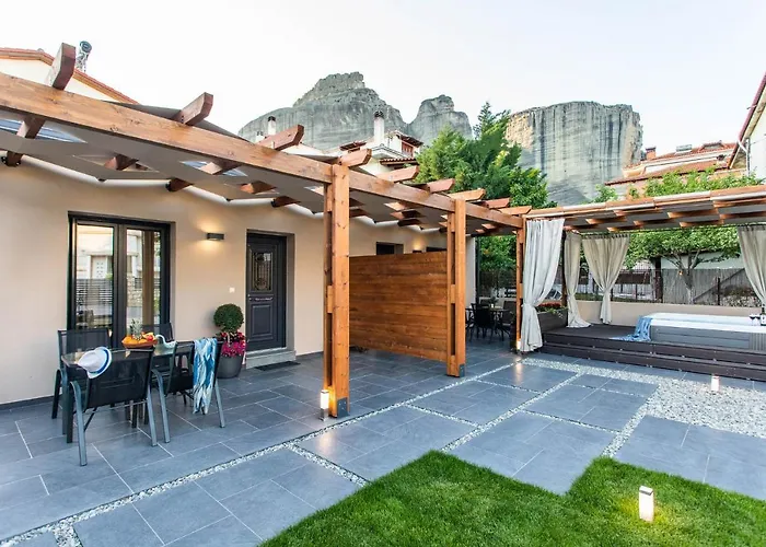 Villa Meteora Boutique E *